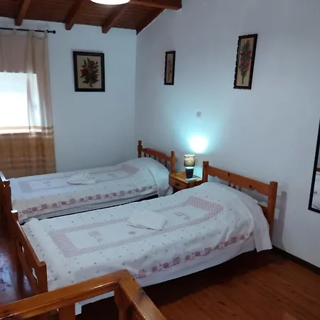 Traditional House With Loft -michalis' House In Kouramades- * Kuramádesz